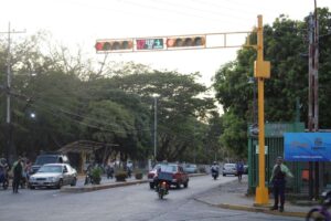 Semáforos digitales estrenan en San Juan de los Morros