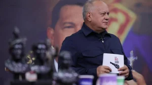 Si EEUU detiene a los coyotes y sus jefes resuelve el flujo de migrantes