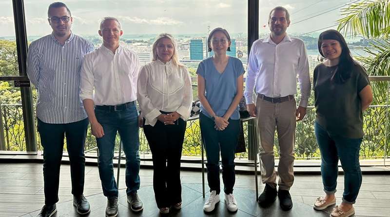 Venezuela y Singapur exploran experiencias en estructuras urbanas