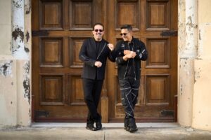 Gaitanes y Juan Miguel Reviven "Muy dentro de mí" y presentan su versión salsa