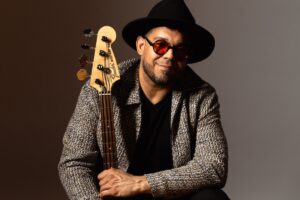 Un regreso musical que fusiona raíces y nuevas sonoridades