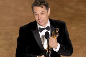 Sean Baker ha destronado a James Cameron, Peter Jackson y Bong Joon-Ho en los Óscar. El director de 'Anora' acaba de hacer historia con un hito irrepetible