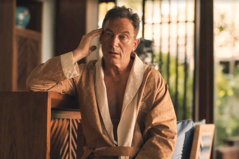 "O todo o nada". Jason Isaacs comenta su inesperado desnudo en 'The White Lotus'