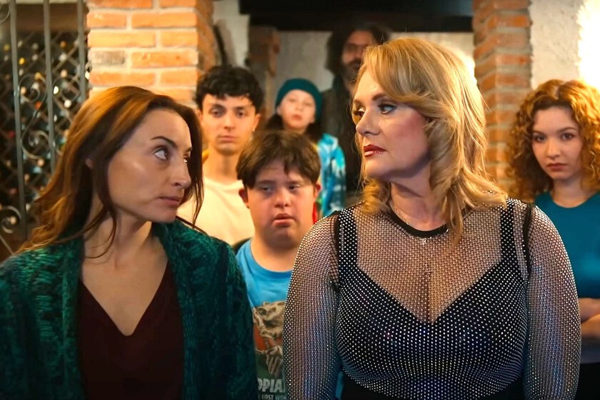 Triunfa en Netflix México la ácida comedia de una singular familia que busca recobrar lo que le pertenece