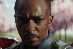 'Les estamos mintiendo a nuestros hijos'. Anthony Mackie rechaza la idea de que el esfuerzo es suficiente para el éxito: se necesita algo más