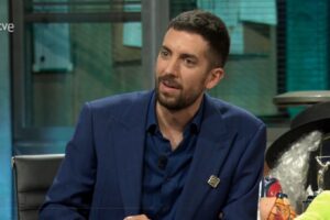 David Broncano y Lalachus reaccionan a la resolución de la denuncia por lo de las Campanadas. "El juez dijo que tenía cosas más importantes que hacer"