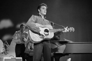 Aquella vez que el programa musical más exitoso de la televisión echó de su casting a Elvis Presley