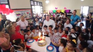 728 escuelas cantaron simultáneamente el “cumpleaños feliz” a Yaracuy