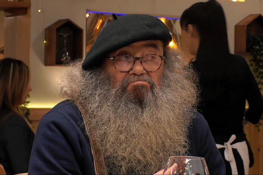 'First Dates', una soltera de Vigo se horroriza al ver la estampa de su cita. "Llevo 8 años sin cortarme la barba"