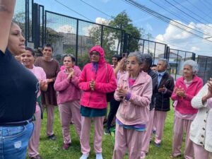 Brindaron cuidados a mujeres en El Junquito