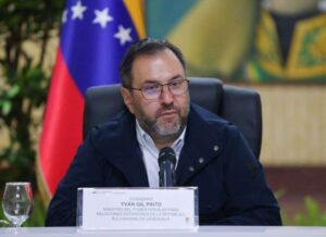 Canciller debate sobre planes sectoriales relacionados con el ALBA-TCP