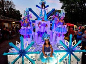 Carnaval de carretillas alegóricas Las Barrancas tiene más de 40 años de tradición