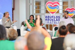 Cilia Flores: casa de los abuelos ha recibido la fuerza acumulada del amor