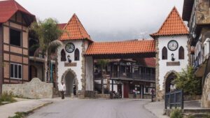 Entre ellos una embarazada y una bebé de dos años