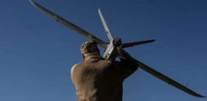 Confirman la suspensión de la entrega de armamento e inteligencia a Ucrania