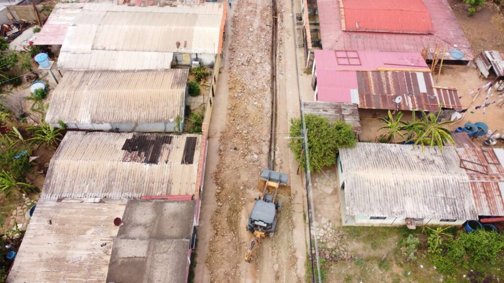 Ejecutan obras del sistema hídrico en Santa María de Ipire en Guárico