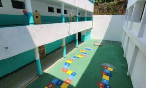 Entregaron centro educativo rehabilitado en parroquia San Agustín