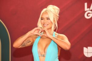 ¿Será o no será? Los rumores de embarazo siguen persiguiendo a Karol G