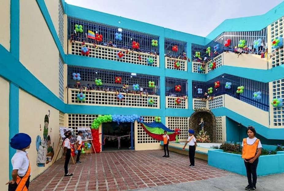 Héctor Rodríguez afirma que tienen como meta rehabilitar 100 escuelas por mes