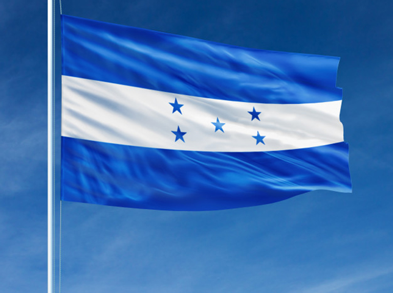 Honduras inicia jornada electoral con más de 800 observadores