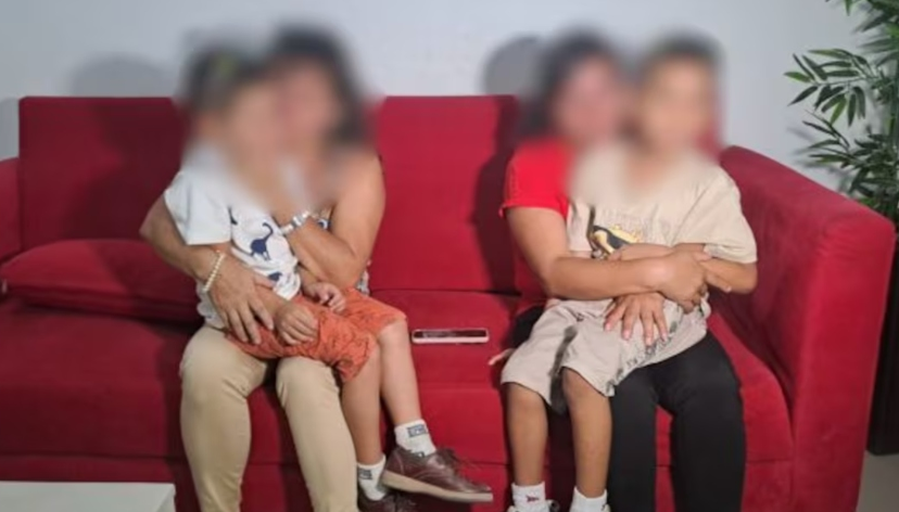 Bebés fueron confundidos al nacer, y después de seis años obligaron a sus padres a intercambiarlos