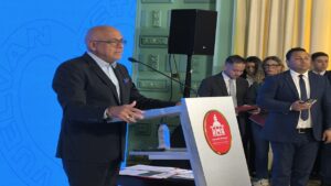 Venezuela recurrirá a todas las instancias para que todos los venezolanos y venezolanas que fueron enviados a las cárceles de El Salvador, sean devueltos a sus casas junto a sus familiares