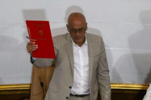 Jorge Rodríguez: Rubio y Bukele muestran su talante nazi al secuestrar migrantes venezolanos