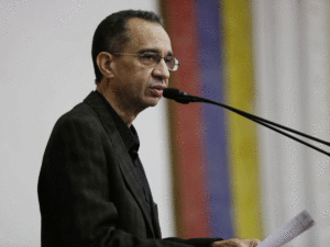 Julio Chávez: Ali comanda un gobierno servila Exxon Mobil