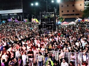 La octavita de Carnaval retumbó en la Diego Ibarra