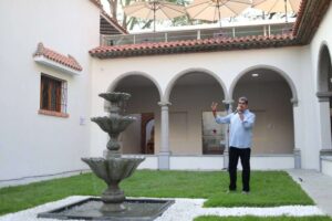 Maduro entrega más de 100 obras públicas en el país