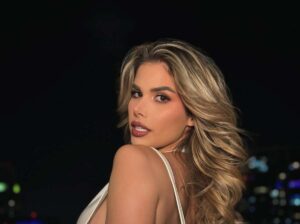 Marie Claire Harp conquista con tema de La Quinta Estación