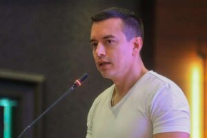 Noboa pone fin al proceso de regularización para migrantes venezolanos