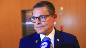 Panamá otorgará un permiso temporal a deportados de EEUU