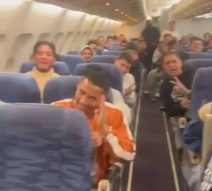 Rumbo a Venezuela migrantes liberados por el gobierno nacional