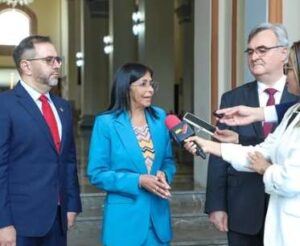 Vicepresidenta: hacia el nacimiento de un nuevo rumbo