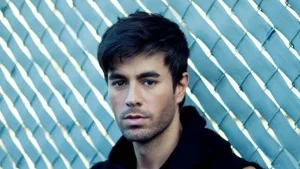 Enrique Iglesias reaccionó ante la estafa que llevaba su nombre