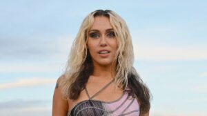 Todos los detalles del supuesto plagio de Miley Cyrus y su tema "Flowers"