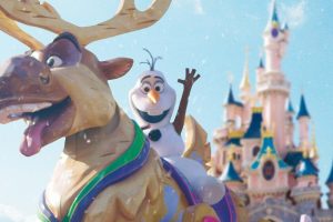 En qué consiste "la burbuja Disney", la ambiciosa filosofía que consigue atrapar a los visitantes dentro de sus parques