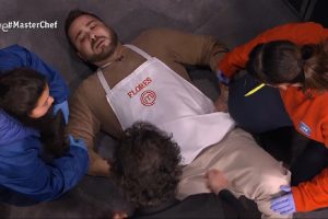 Un concursante se derrumba en 'MasterChef 13' y tiene que ser evacuado de urgencia en mitad de una prueba