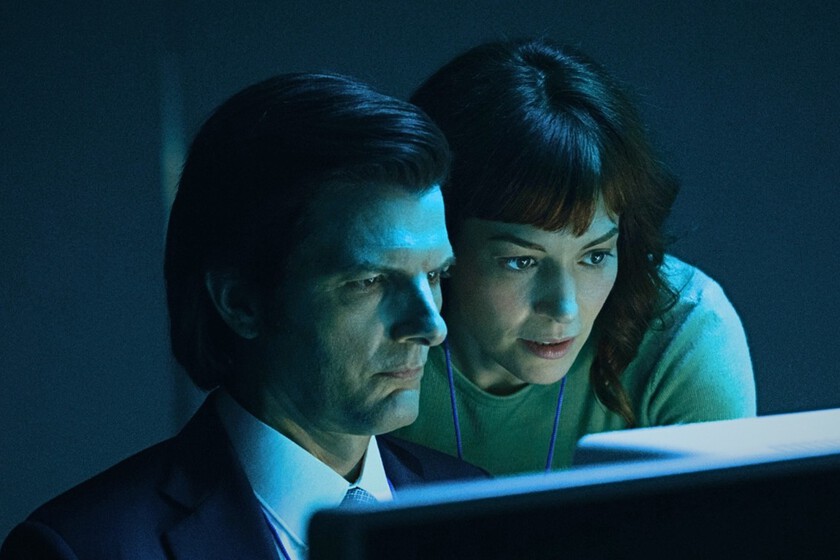 "Es mucho mejor que Black Mirror'. Charlie Brooker está celoso de que comparen de esa forma su serie de ciencia ficción con 'Separación'