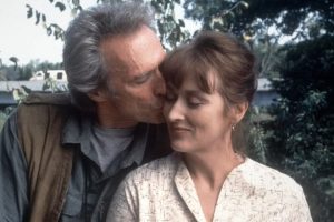 "Me estaba alarmando". Meryl Streep creía que Clint Eastwood la odiaba durante el rodaje de 'Los puentes de Madison' porque no le dirigía la palabra