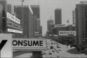 Hoy en TV, una genialidad icónica del cine de ciencia ficción. John Carpenter lanza una contundente sátira contra la sociedad capitalista en 'Están vivos'