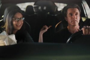 Apple TV+ acaba de cancelar la desternillante 'Mythic Quest'. Sus creadores tienen un plan para "decir adiós en vez de game over"