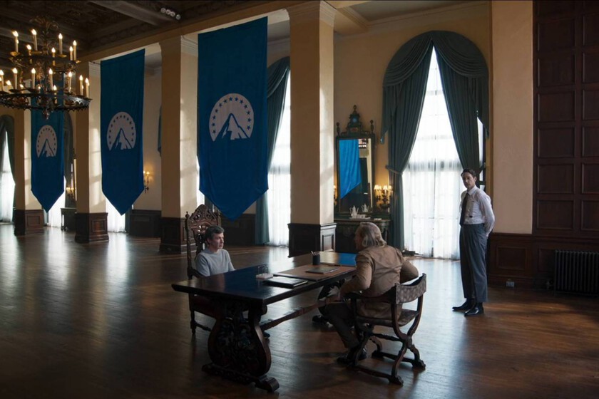 La serie más experimental de Max ha comparado a Paramount con la Alemania nazi en su último episodio. La razón es tan compleja como inaudita