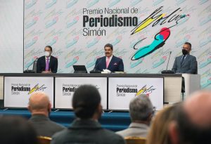 Abierta convocatoria al Premio Nacional de Periodismo Simón Bolívar 2025