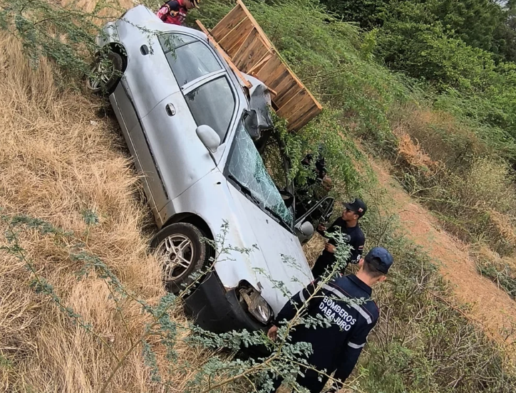 Accidente de tránsito en la carretera Falcón-Zulia deja cinco fallecidos