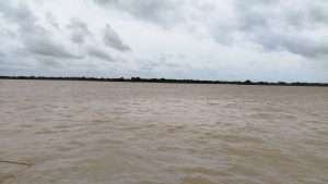 Autoridades monitorean el río Orinoco
