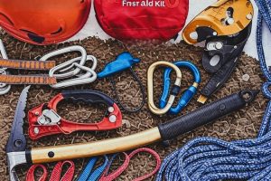 Juan Carlos Caiazza Grandolio - ¡Riesgo con responsabilidad! Seguridad en deportes extremos; Prácticas y equipamiento esenciales para desafiar los límites - FOTO