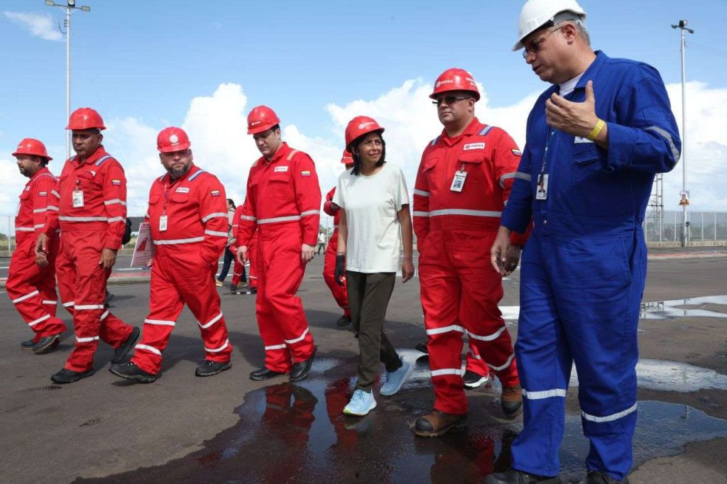 Delcy Rodríguez revisó planes de producción con directiva de Pdvsa