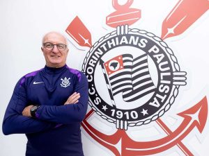 Dorival Júnior es el nuevo técnico de Corinthians